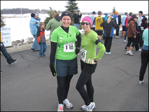 Kim and Erin at Frosty Footrace 5K